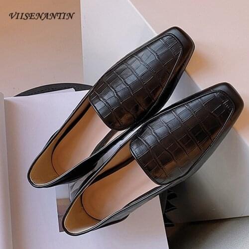British style loafers womens spring and summer 2021 new retro stone pattern square toe leather shoes flat slip-on single shoes