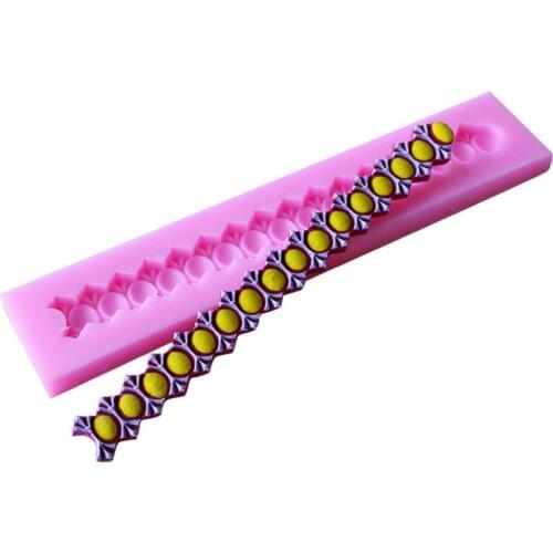 Hot Sale Real Fda Diy Cake Baked Food Grade Liquid Molds Environmental Modeling Three-dimensional Lace Decoration Mold