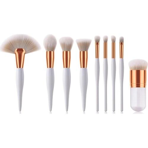 9pcs Face Foundation Cosmetic Tools Makeup Brush Set Flat Head Soft Nylon Bristles Wooden Handle Professional Chubby Blusher