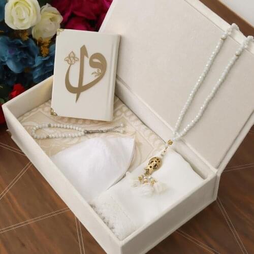 Mothers Special Velvet Box Cream, Prayer Rug, Quran, Skullcap, Shawl, Rosary Gift Set FREE SHİPPİNG