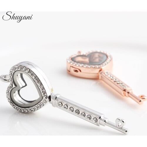10pcs/lot Alloy Rhinestone Heart Key Floating Locket for Charms Openable Magnetic Glass Locket Pendant Accessories with chains