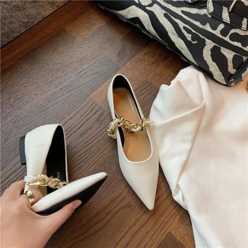 2021s Early Spring and Autumn New Fashion Pearl Chain Tods Womens Shoes