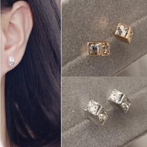 Xinshiqin Stud Earrings
