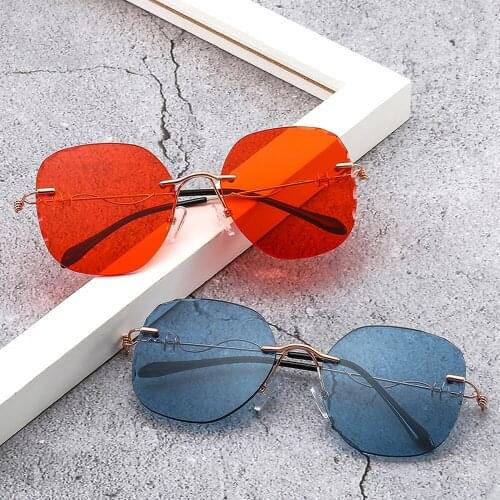 Fashion Unique Eyewear Leg Vintage Rimless Polygon Women Sunglasses Tinted Color Ocean Lenses Retro High Quality Sun Glasses Men