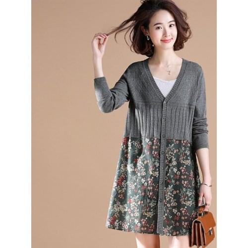 Large Size Women Dress Autumn New Long Sleeve V-neck Floral Patchwork Single Breasted Cardigans Casual Cotton Knitted Dresses