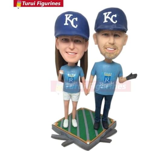 KC Royals Fans Girlfriend Boyfriend Valentines Gift Personalized Clay Figurines Based on Customers' Photos Baseball Wedding Cake