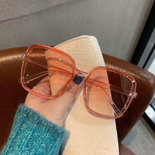 2021 New Fashion Square Women Sun Glasses Big Frame Luxury Brand Design Classic Vintage Men Sun Glasses Plastic Transparent Glas