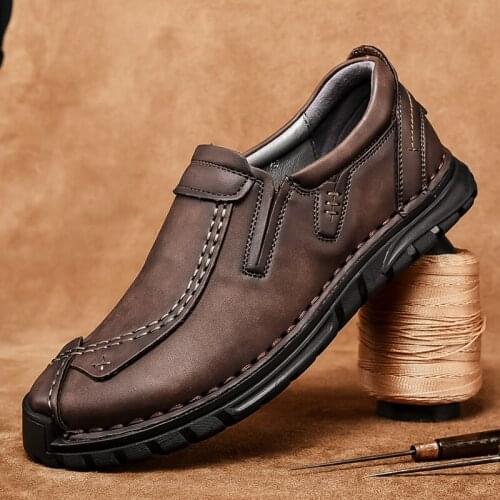 Casual Genuine Shoes Leather Mens Luxury Brand 2020 Men Loafers Fashion Breathable Driving Shoes Slip on Moccasins Sneakers