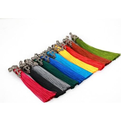 Boho Charms Blue Rose Pink Red Green Navy Blue Gray Black Silk Tassel Pendants Black Hematite Beaded Chain Necklaces Colar Women