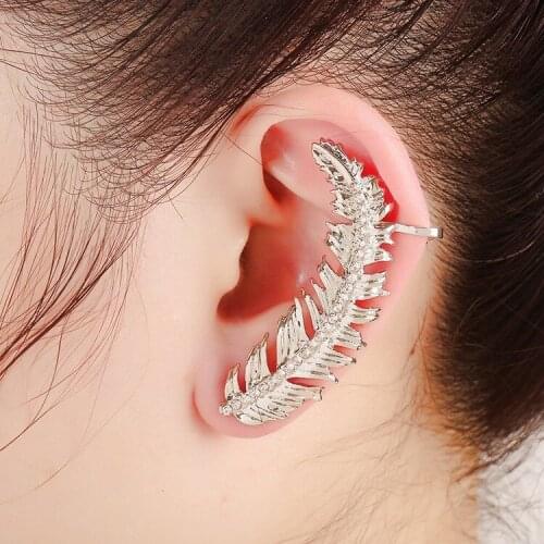 Hot Selling Girl Stylish Wing Punk Rock Chain Crystal Ear Cuff Earring For Women Gothic Ear Clip Clamp Earring for women