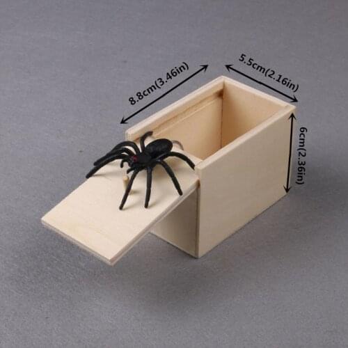 Novelty Hilarious Scary Box Spider Prank Wooden Scarybox Joke Gag Toy No Word