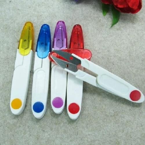 Portable Yarn Scissors With Safety Lid Plastic Handle Tailors Embroidery Tool Sewing Thread Cutter Cross Stitch Scissors NW