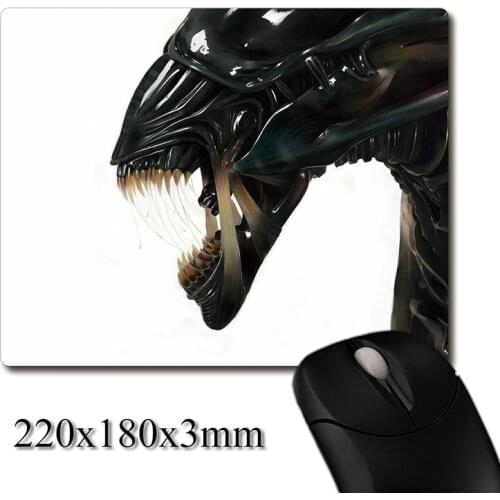 Horror ugly giant snake Alien CG printed Heavy weaving anti-slip rubber pad office mouse pad Coaster Party favor 220x180x3mm