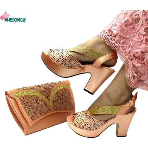 Popular Italian Women Shoes Matching Bag in Peach Color for Wedding Special Design Mature Ladies Sandals with Platform