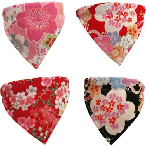 Pet suppliesHandmade pet triangle scarf dog saliva towel cat Japanese style scarf square ornaments pet supplies