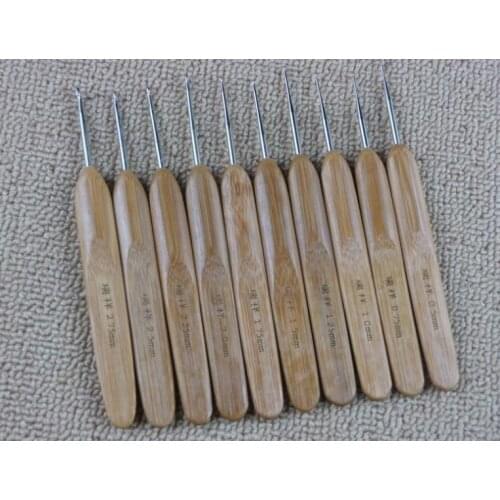 Wholesale 10pc/set 10set/lot Bamboo handle Crochet Knitting Needlework Kits Hook Set DIY Knitted Hand Tool NEEDLE-754132