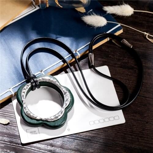 Long Necklace for Women Wood Jewelry Flower Pendant Suspension Jewellery 2021 New Vintage Statement necklaces & pendants Choker