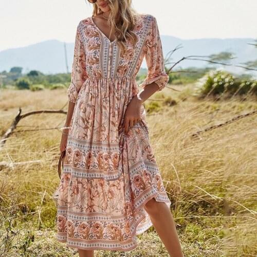 Women Dress Floral Print V Neck Bohemian 3/4 Sleeve Large Hem Dress for Dating