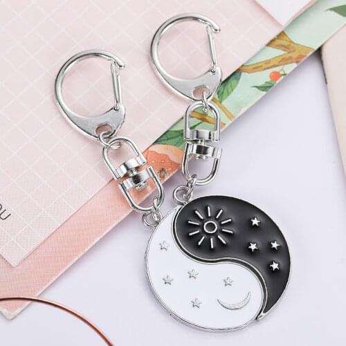 2 Piece Set Couple Tai Chi Yin Yang Stars Sun Moon Keychain Cute Jewelry Accessories Gift Friends 2021 Fashion Keychains Women
