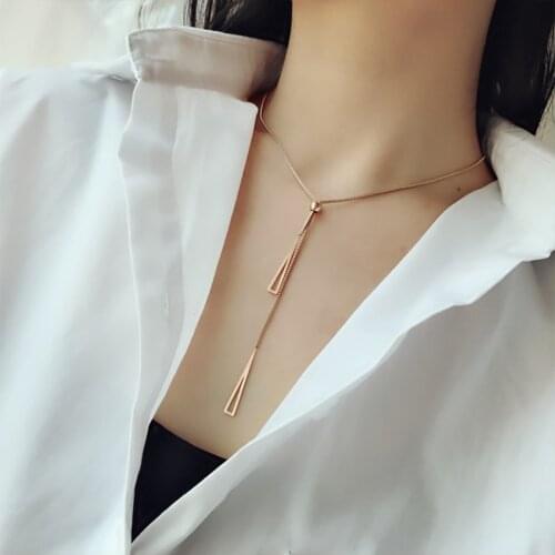 Fashion Stainless Steel Triangle Necklace Adjustable Personalized Rose Gold Choker Necklace Pendant Nameplate Gift