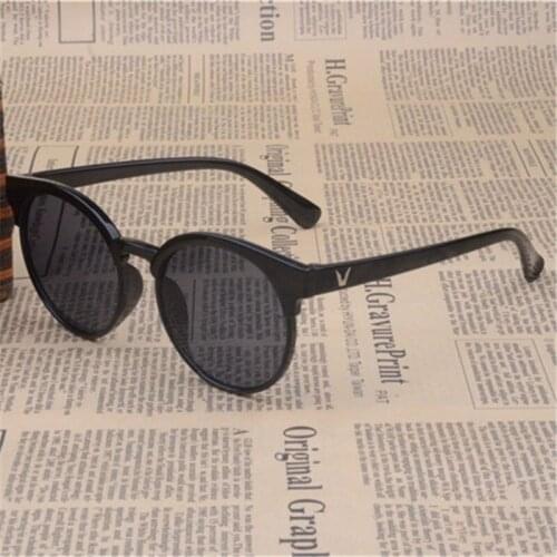 WANMEI.DS Oculos De Sol Feminino New Fashion Retro Designer Super Round Circle Glasses Cat Eye Womens Sunglasses Glasses Gog