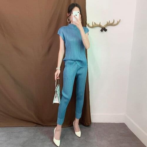 Women Pleated Suit Summer Sleeveless Tops Vests Casual Pants Pleated Two-piece Clothing Sets