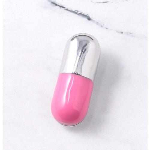 2020 Hot New Cute Cartoon Pill Capsule Shape Brooch Pin Bag Badge Nurse Doctor Jewelry Gift Trendy Accessories For Men Women