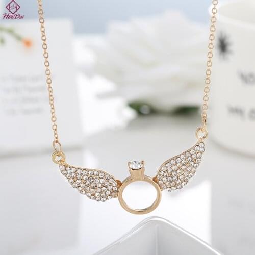 Heeda Korean Angel Wings Necklace for Women 2018 Fashion Minimalist Womens Necklaces Jewelry Cute Romantic Girls Neck Decoration