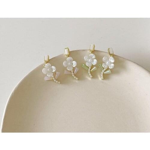 VSnow Country Style White Resin Flower Pearl Dangle Earring for Women Girls Sweet Cute Summer Plant Earring Jewelry Pendientes