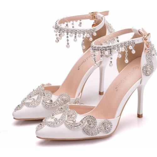 Star style Women Pumps Wedding Dress Shoes Pointed Toe Thin Heels 9.5CM Hollow Buckle Rhinestone High Heel Shoes