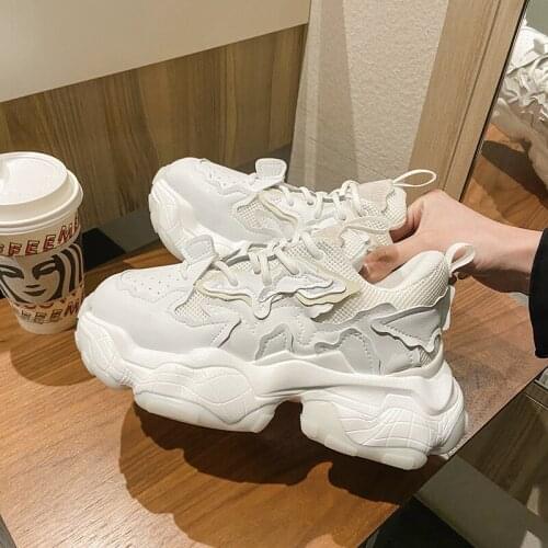 2021 new Korean version of all-match student thick-soled sports womens shoes hot style lace-up casual womens shoes