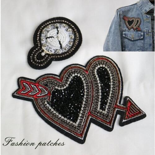 1pc beaded embroidered arrow heart Patches for Clothing sew on rhinestone sequin parches Appliques Decoration Badge parche