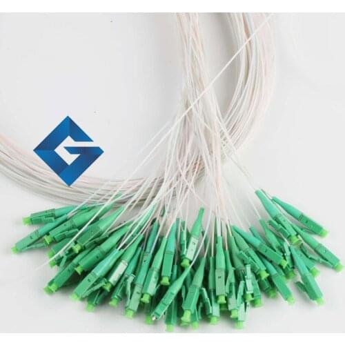 SC-APC 1X32 Differential Fiber Splitter Steel Tube Splitter Optical Splitter / Splitter 0.9mm