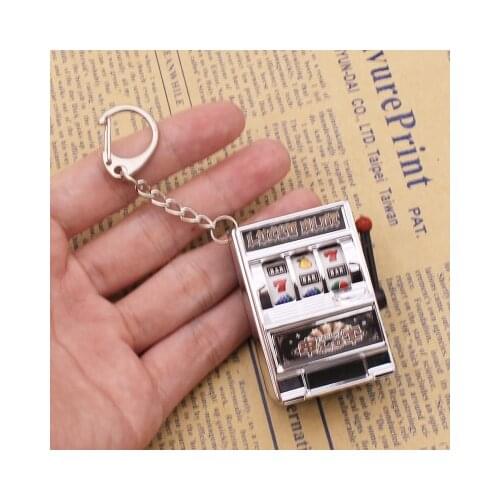 Pocket mini slot machine game machine keychain, creative personality toy bag pendant gift fashion small gift
