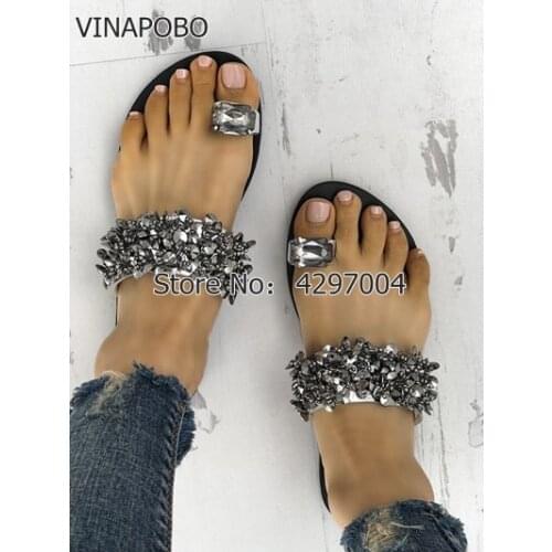 Sexy crystal clip toe slippers women Flats rhinestone flip flops ladies summer slippers beach sandals diamond shiny Casual shoes