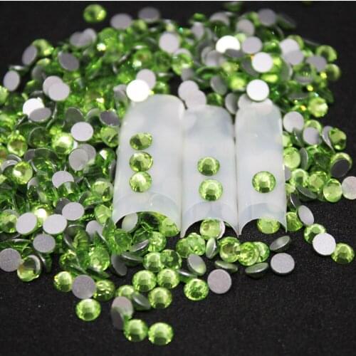 1440 pcs/Pack SS6-SS8 Peridot Nail Art Decorations Rhinestones For 3d Charm Glass Flatback Non Hotfix DIY Nails Decorations