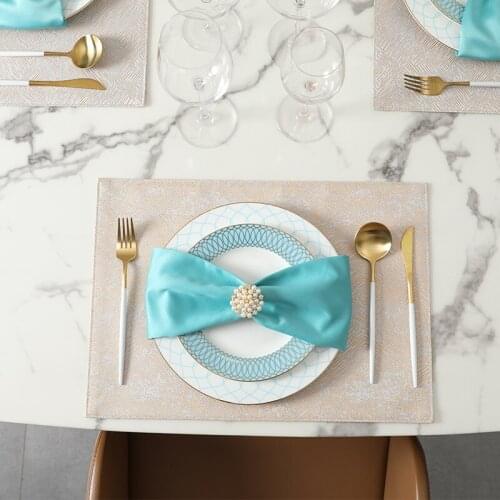 Linen Coarse Calico On The Bed HARTING China