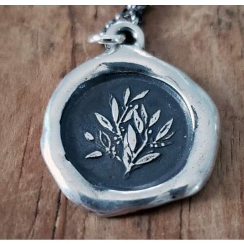 10pcs Laurel Branch Wax Seal Pendant Necklace