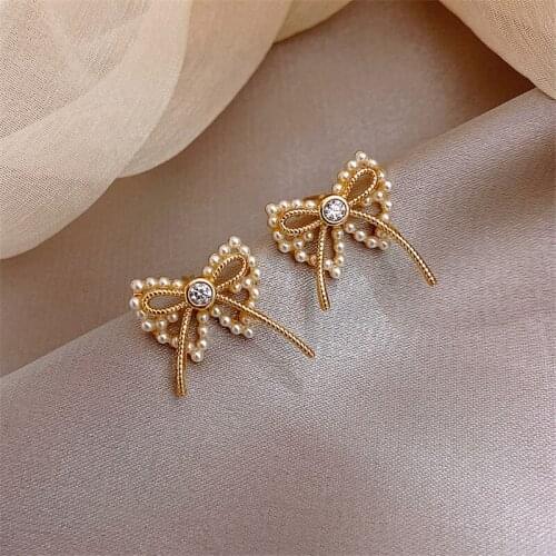Pearl Crystal Cute Butterfly Earrings for Women Street Style Drop Earrings Korean Fashion Dangle Earrings Jewelry Gifts