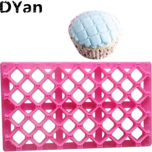 New Design Fondant Cake Cookie Embosser Cutter Mold Icing Embossing Biscuit Sugar Craft Butterfly Shape Quilt Embosser A160