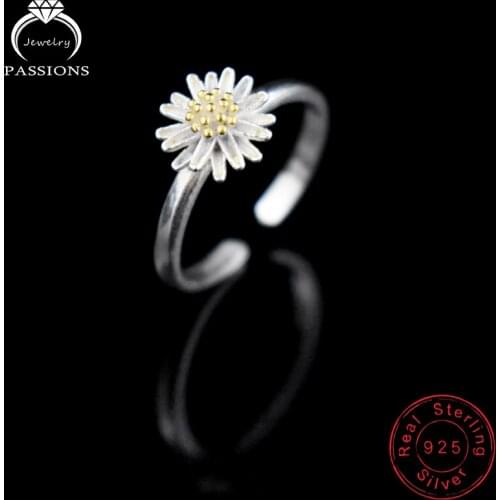 Hot Sale Street Ethnic Style 925 Sterling Silver Sun Flower Resizable Rings Simple Delicate Yellow Daisy Ring Women Jewelry Gift