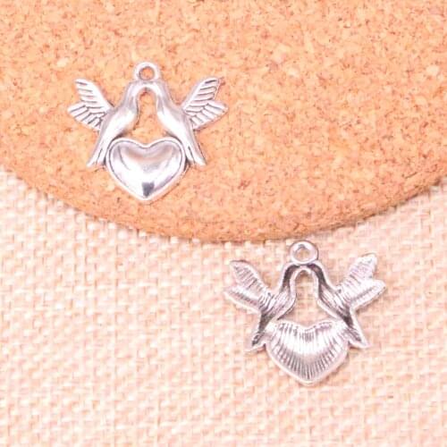 20pcs Tibetan Silver Plated kissing doves birds heart Charms Pendants for Jewelry Making DIY Handmade Craft 21*21mm