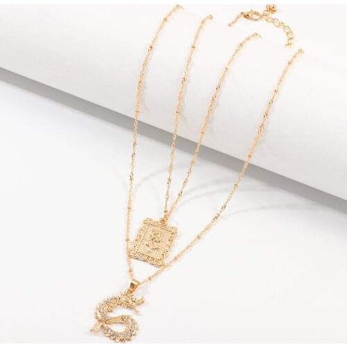 Multilayer Fashion Dragon Pendant Necklaces for Women Gold Chain Dragon Choker Necklace Mascot Ornaments Jewelry Lucky Symbol