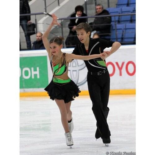 Hot Sales Ice Figure Skating Dress For Women Beautiful New Brand Vogue Figure Skating Dress For Competition DR2795