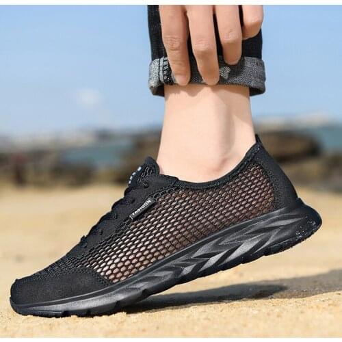 2021 Summer New Wading Shoes Mens Water Sports Shoes Beach Barefoot Seaside Surfing Outdoor Fishing Upstream Shoes