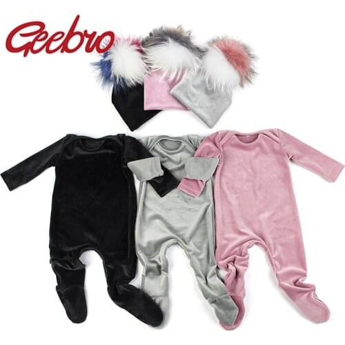 Geebro Boys Girls Long sleeves Jumpsuits pajama Soft Warm Velvet Stretches Baby Bodysuits ClothesThree Color Pompom Beanies set