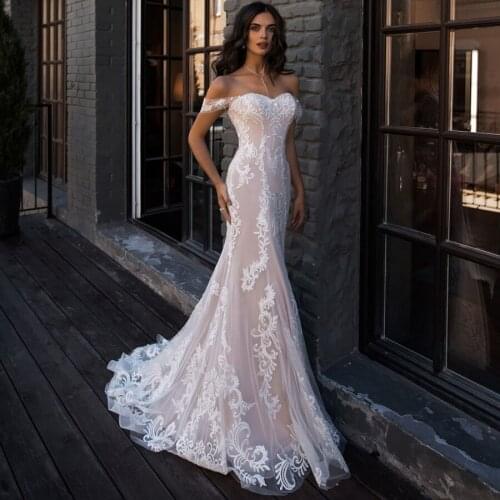 Mermaid Wedding Dress Off the Shoulder Straps Lace Applique Elegant Wedding Gowns Robe De Mariage for Bride Lace-up Back