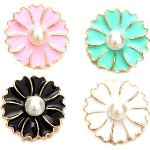 10pcs/lot New Gold Snaps Jewelry Bead Beauty Flower Snap Button Fit 18mm 20mm Snap Button Bracelet Women Necklace