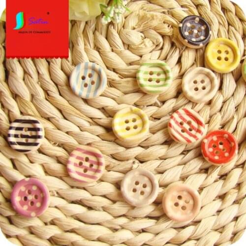 Baby Clothes,Sweater Sewing Decoration Material Polka Dots,Stripes Style Cute Cartoon Wooden Button S0489L