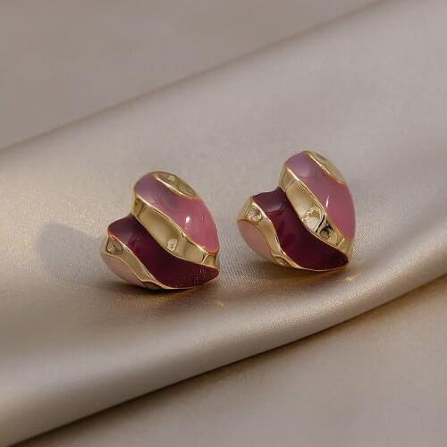 Simplicity Love Heart Stud Earrings for Women Korean 2021 New Trendy Elegant Heart Jewelry Female Fashion Delicate Ear Studs